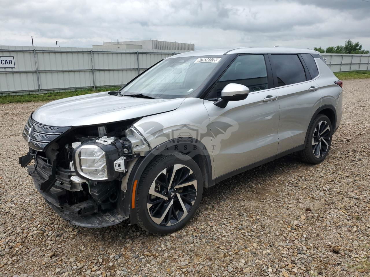 Mitsubishi Outlander SE 2.5L  4 2024