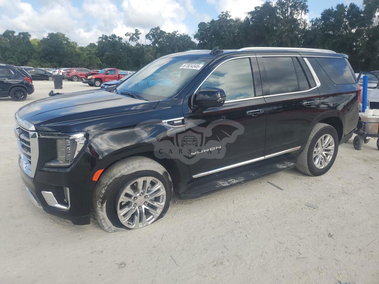 GMC Yukon SLT 5.3L  8 2021
