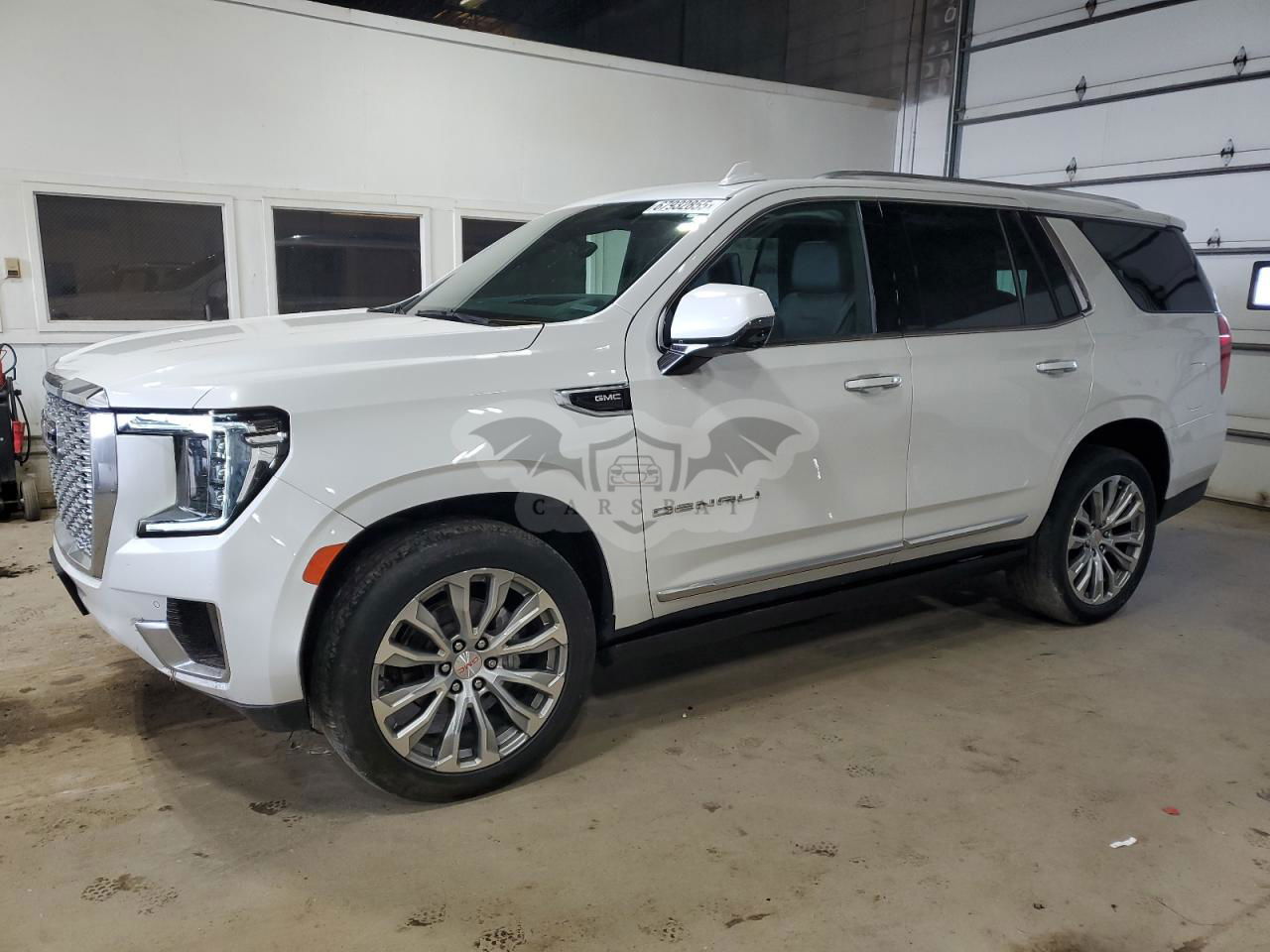 GMC Yukon DENALI 6.2L  8 2022