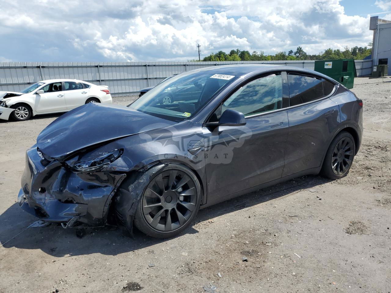 Tesla Model Y 2024