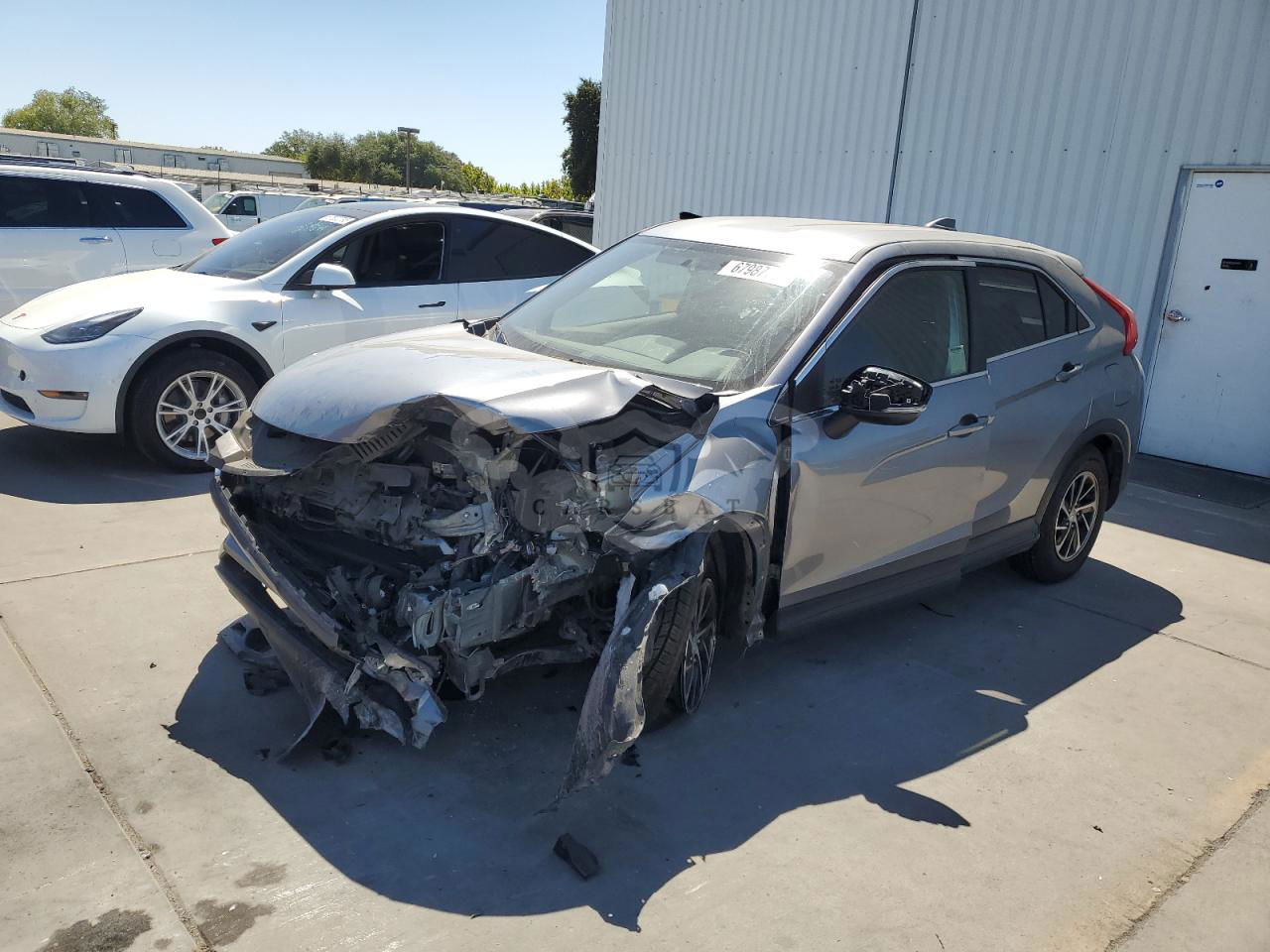 Mitsubishi Eclipse ES 1.5L  4 2020