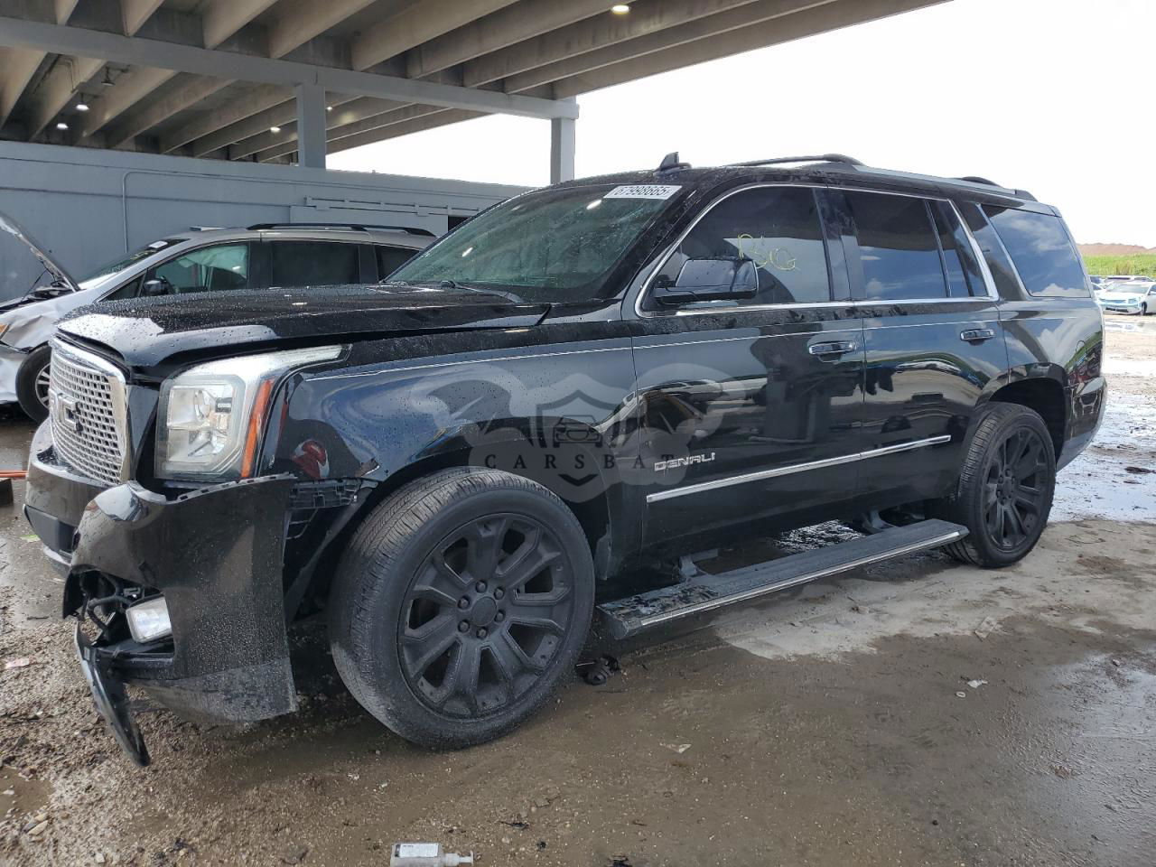 GMC Yukon DENALI 6.2L  8 2016
