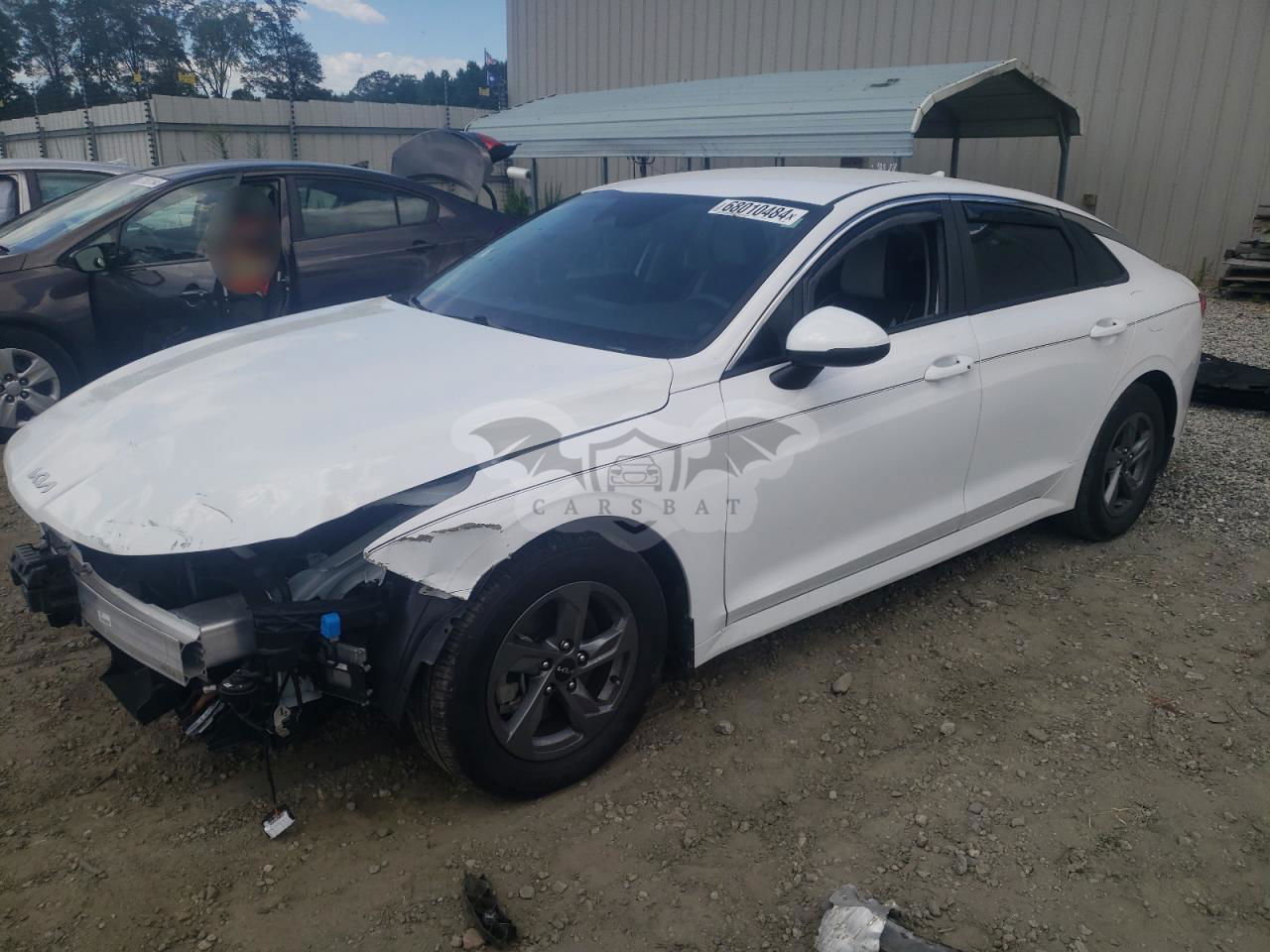 Kia K5 LXS 1.6L  4 2023