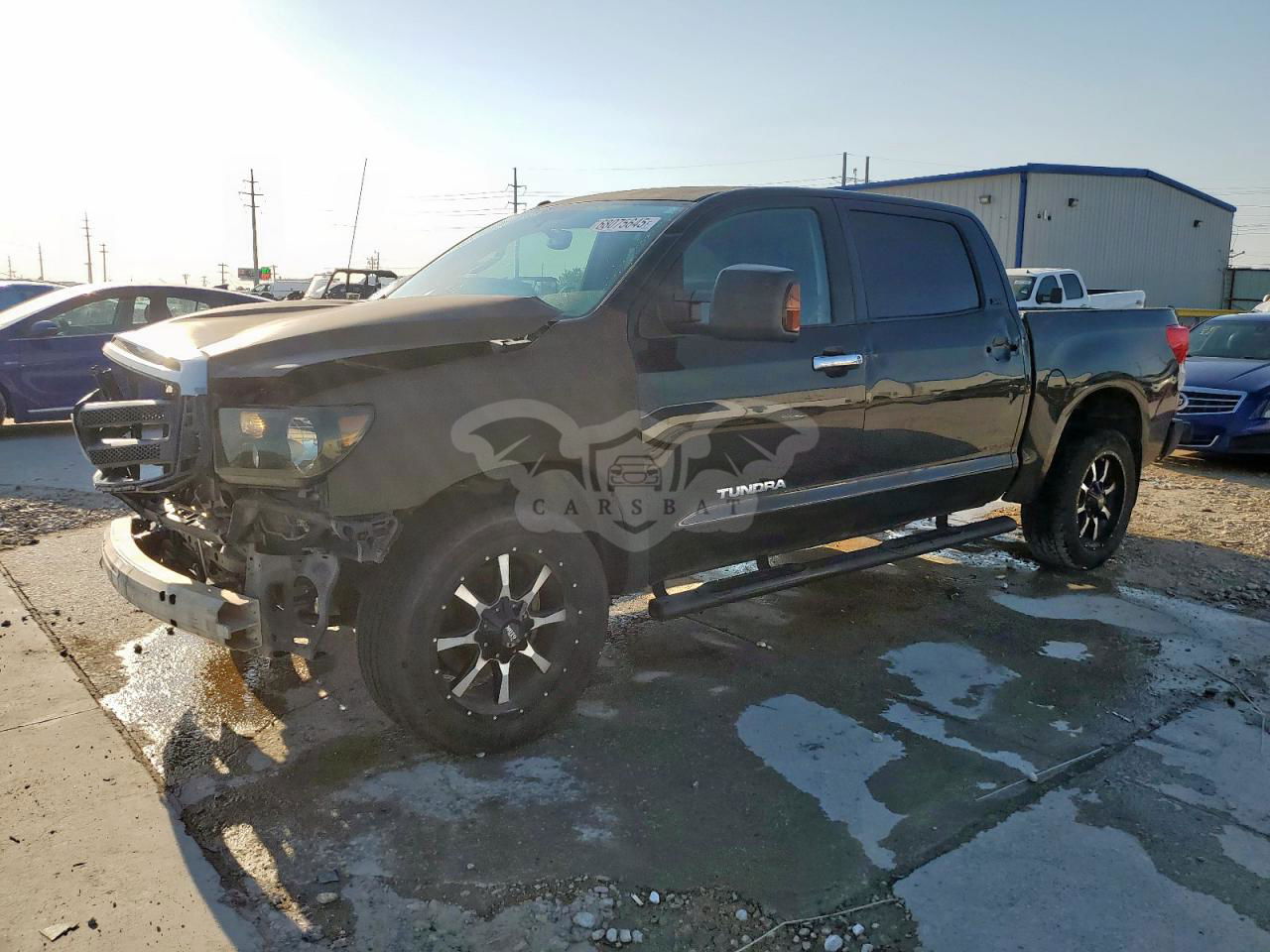 Toyota Tundra CREWMAX SR5 5.7L  8 2012