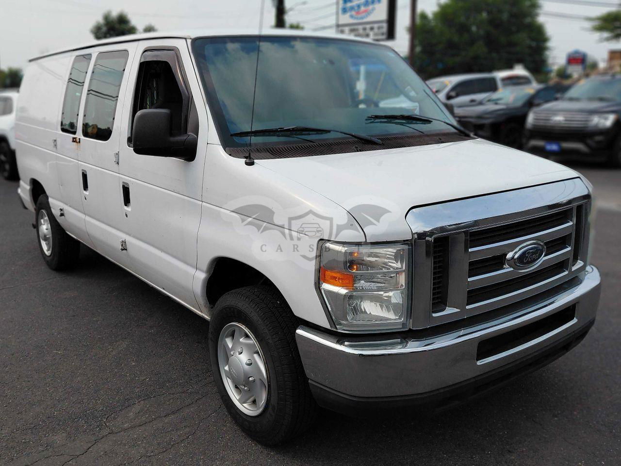 Ford Econoline E150 VAN 4.6L  8 2013