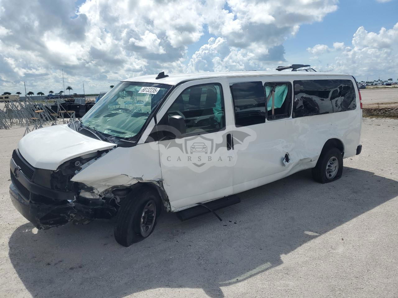 Chevrolet Express LS 4.3L  6 2020