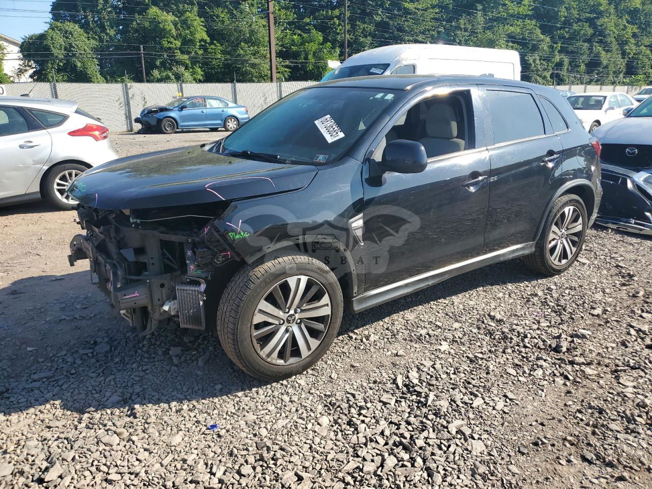 Mitsubishi Outlander ES 2.0L  4 2020