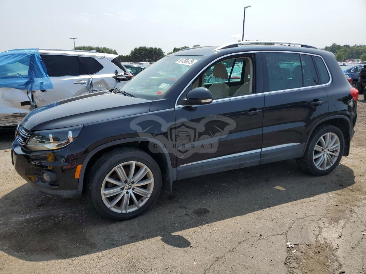 Volkswagen Tiguan S 2.0L  4 2015