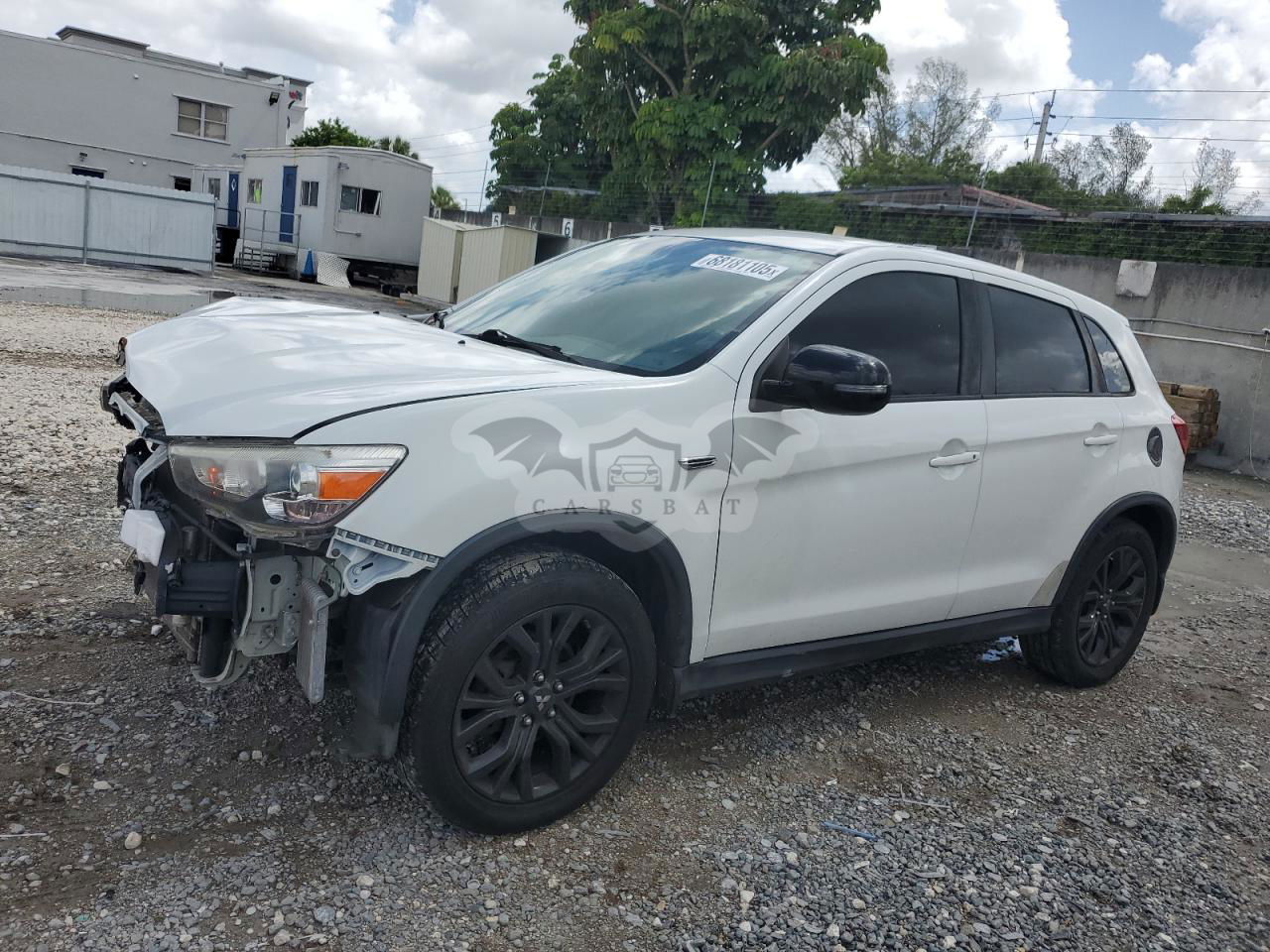 Mitsubishi Outlander ES 2.0L  4 2017