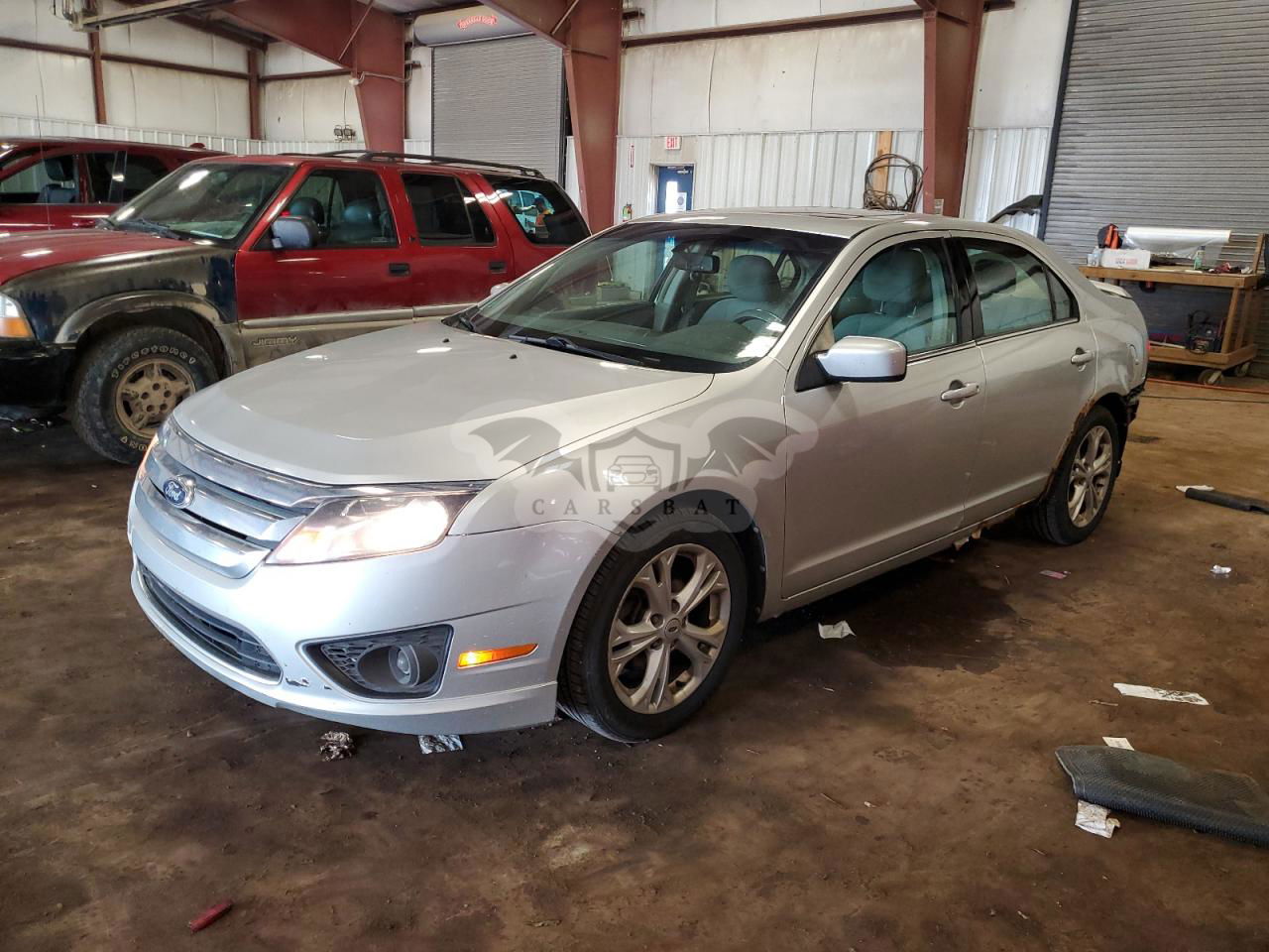 Ford Fusion SE 2.5L  4 2012