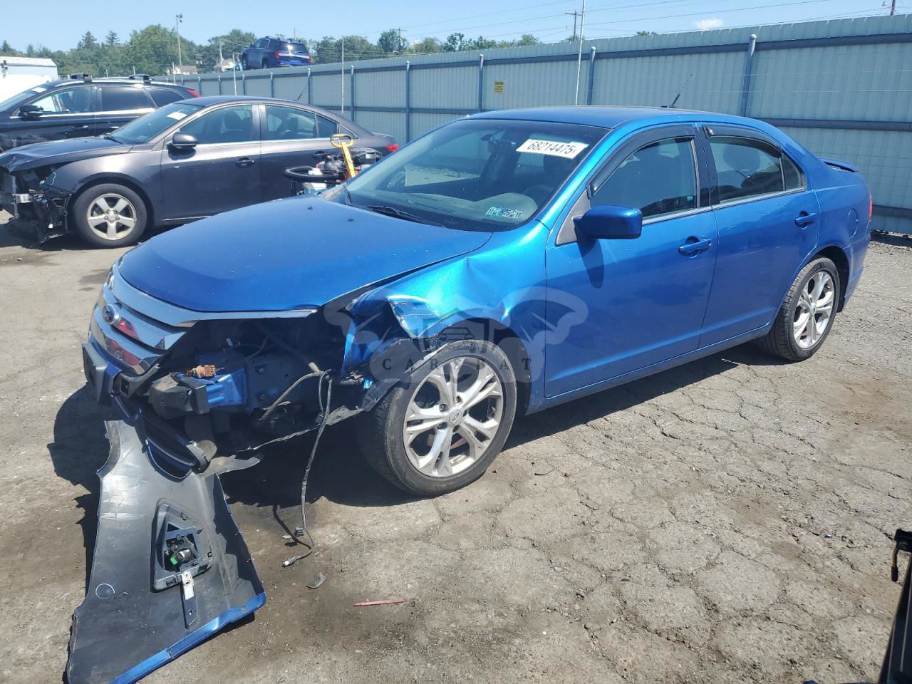 Ford Fusion SE 2.5L  4 2012