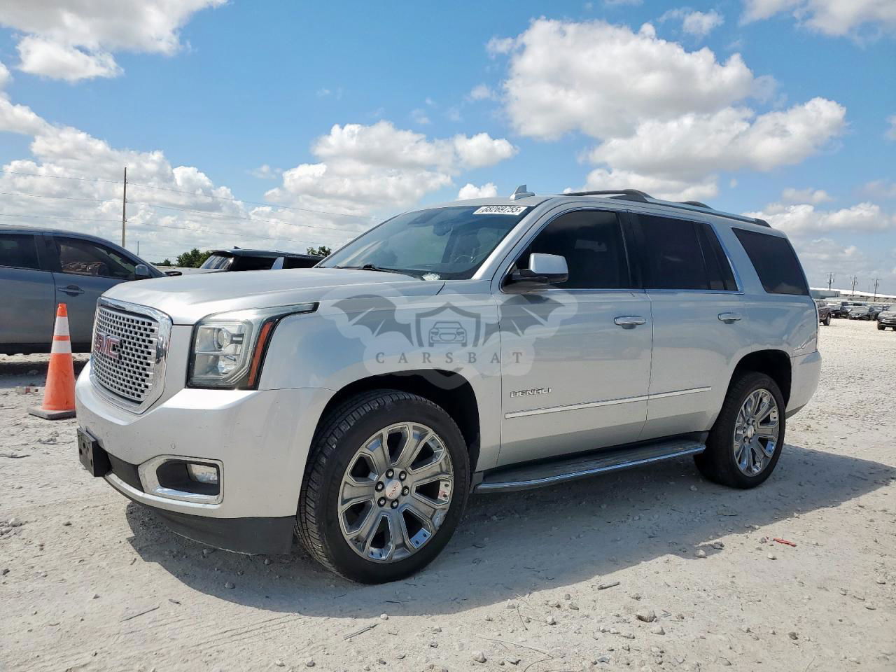 GMC Yukon DENALI 6.2L  8 2015