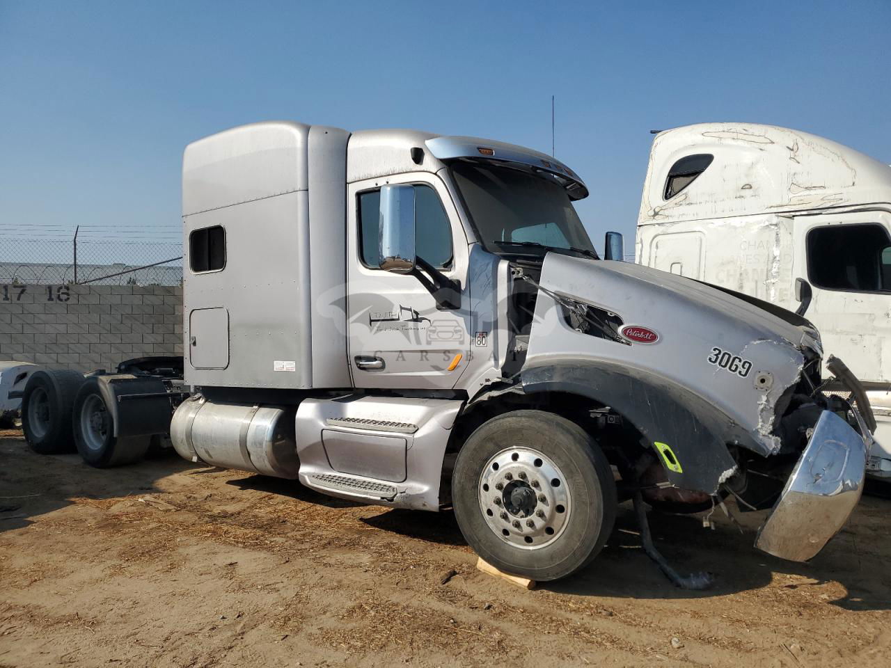 Peterbilt 567/579/587 15.0L  6 2015
