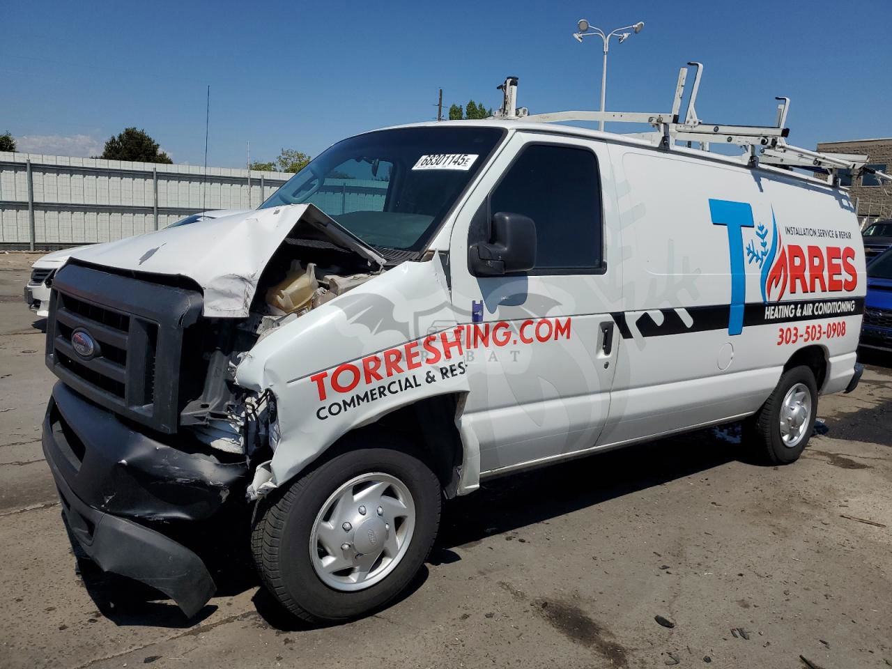 Ford Econoline E150 VAN 4.6L  8 2013