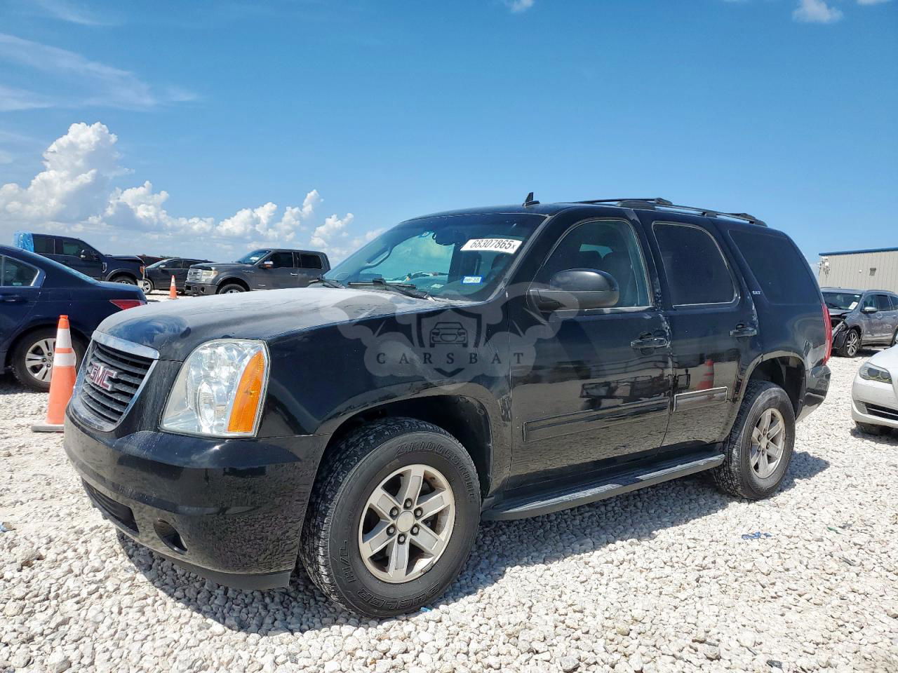 GMC Yukon SLT 5.3L  8 2014