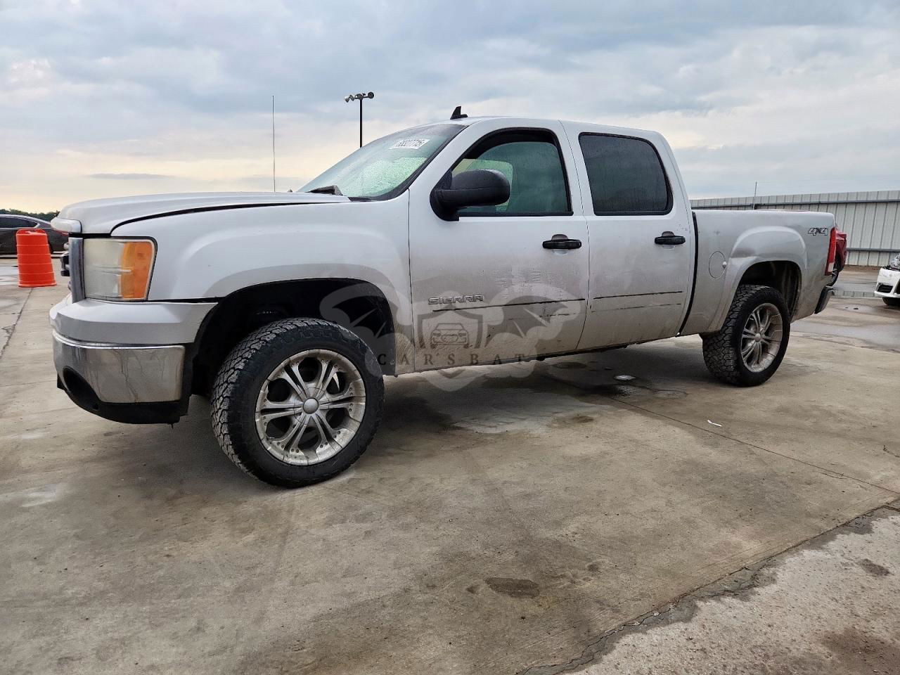 GMC Sierra K1500 SLE 5.3L  8 2011
