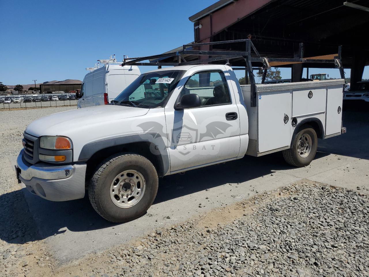 GMC Sierra C2500 6.0L  8 2003