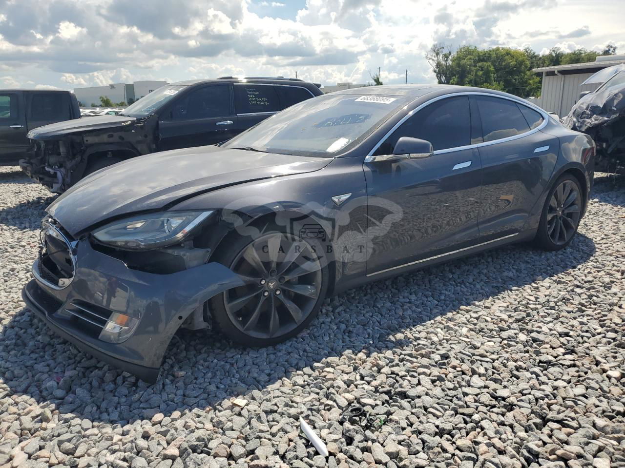 Tesla Model S 2015