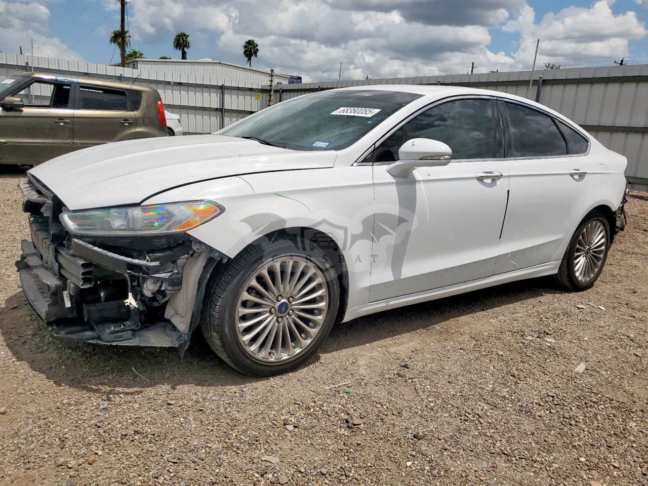 Ford Fusion TITANIUM 2.0L  4 2016