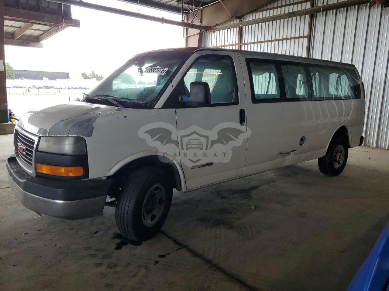GMC Savana G2500 6.0L  8 2003
