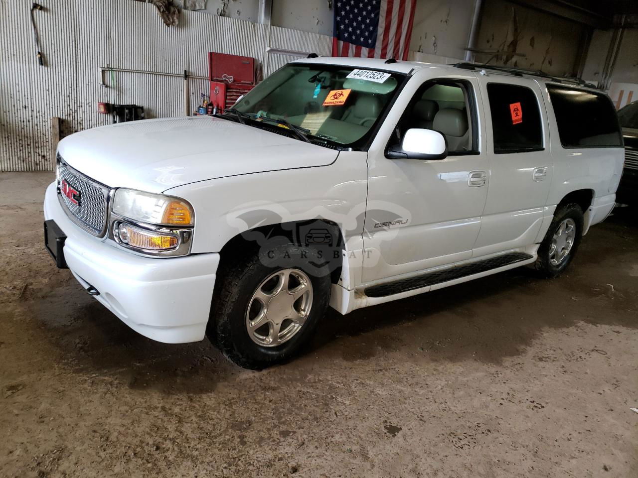 GMC Yukon DENALI 6.0L  8 2005