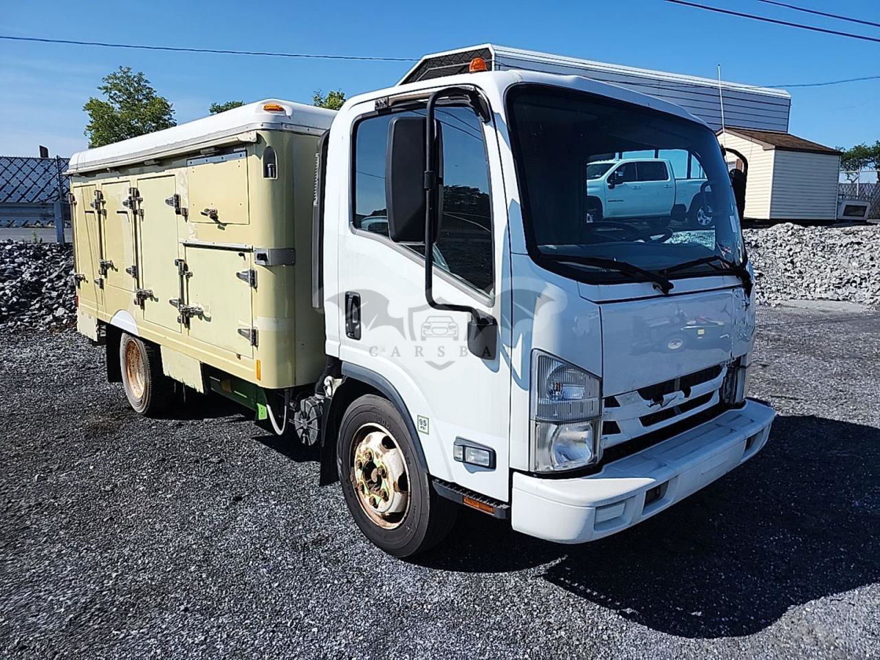 Isuzu NPR 6.0L  8 2013