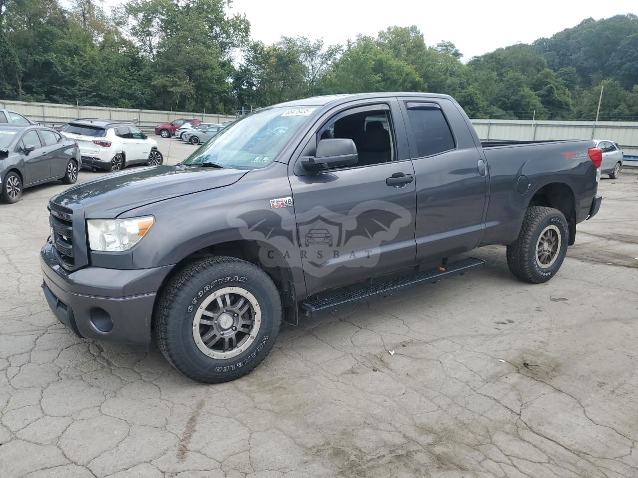 Toyota Tundra DOUBLE CAB SR5 5.7L  8 2012