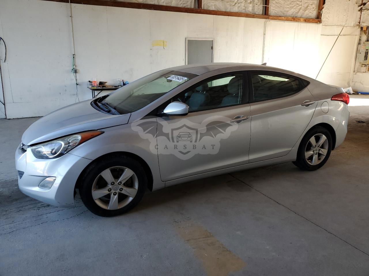Hyundai Elantra GLS 1.8L  4 2012
