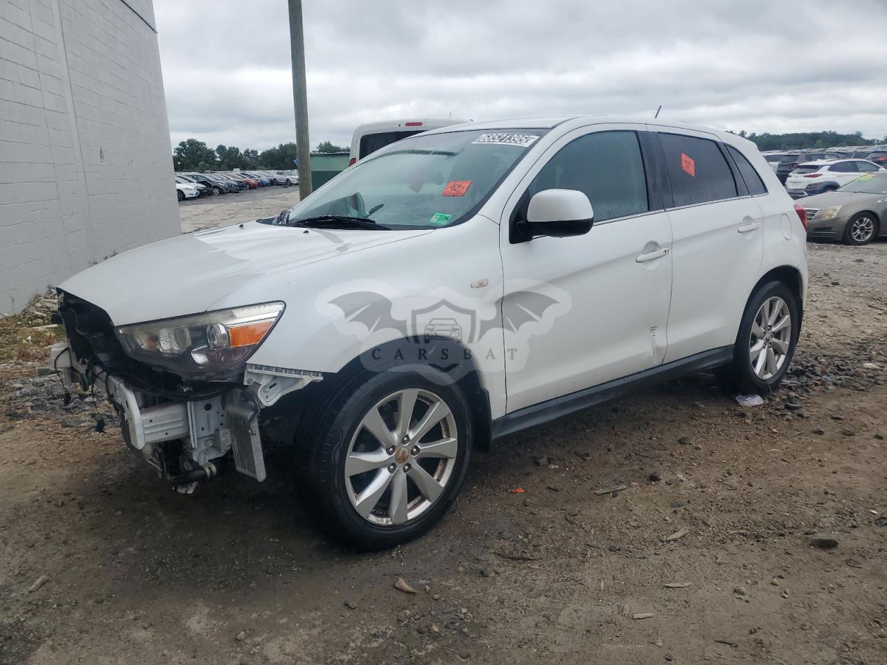 Mitsubishi Outlander SE 2.0L  4 2015