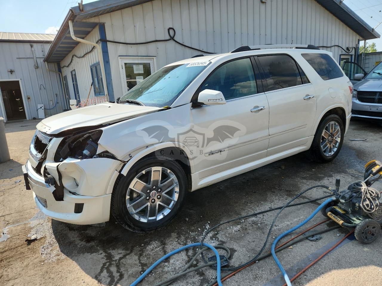 GMC Acadia DENALI 3.6L  6 2012