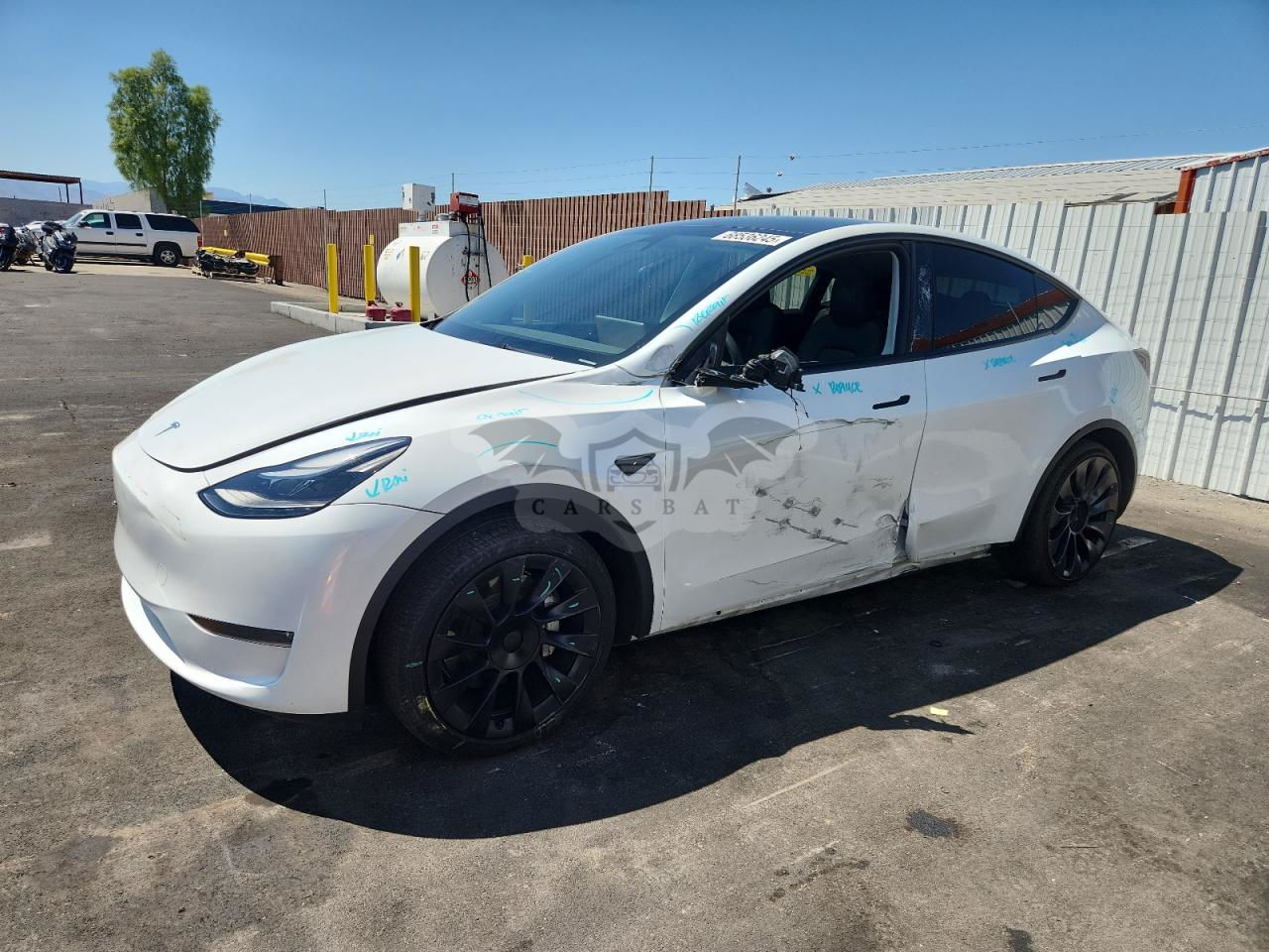 Tesla Model Y 2024