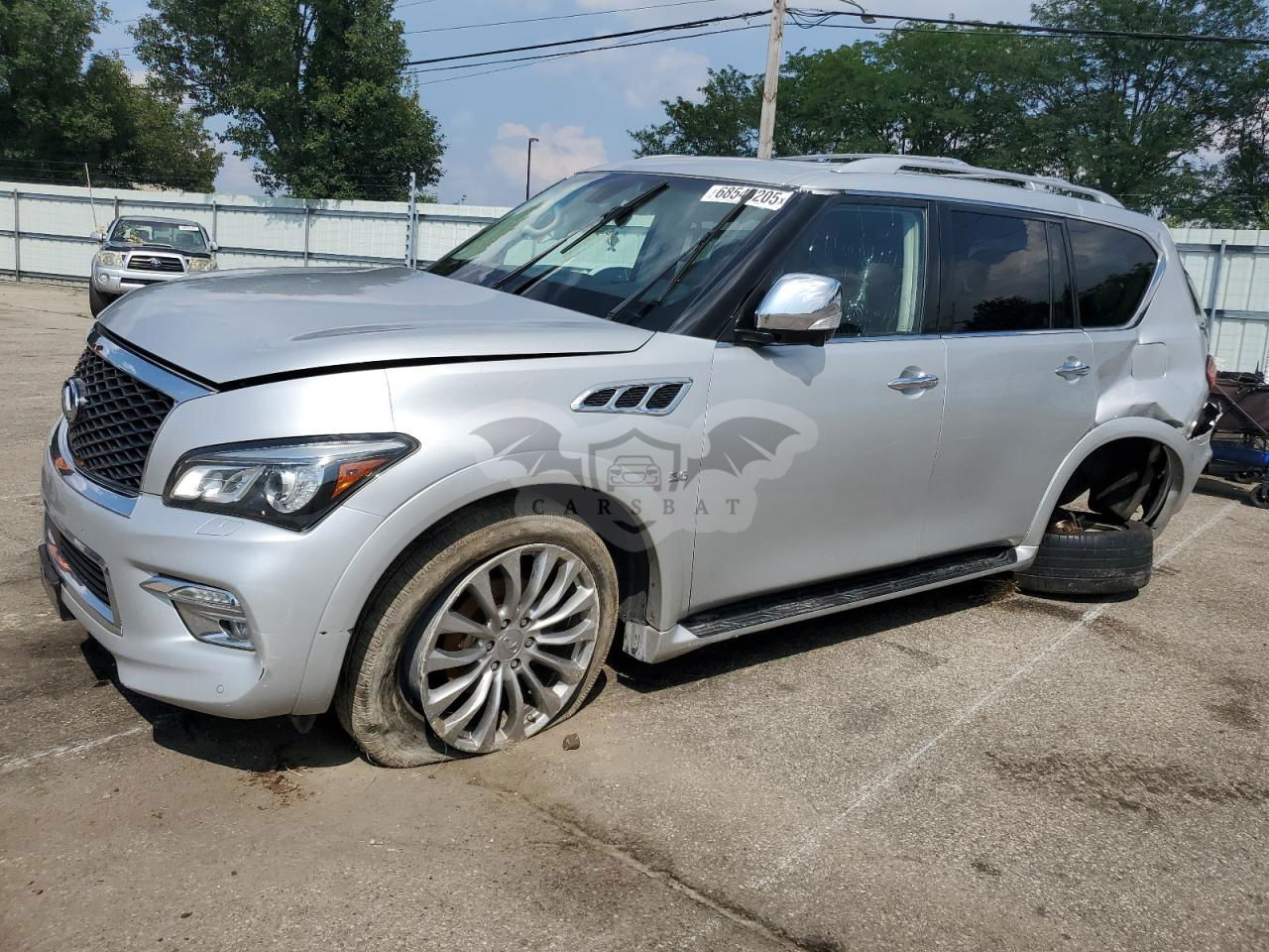 Infiniti QX80 5.6L  8 2016