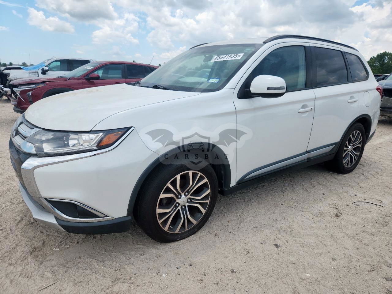 Mitsubishi Outlander SE 2.4L  4 2016