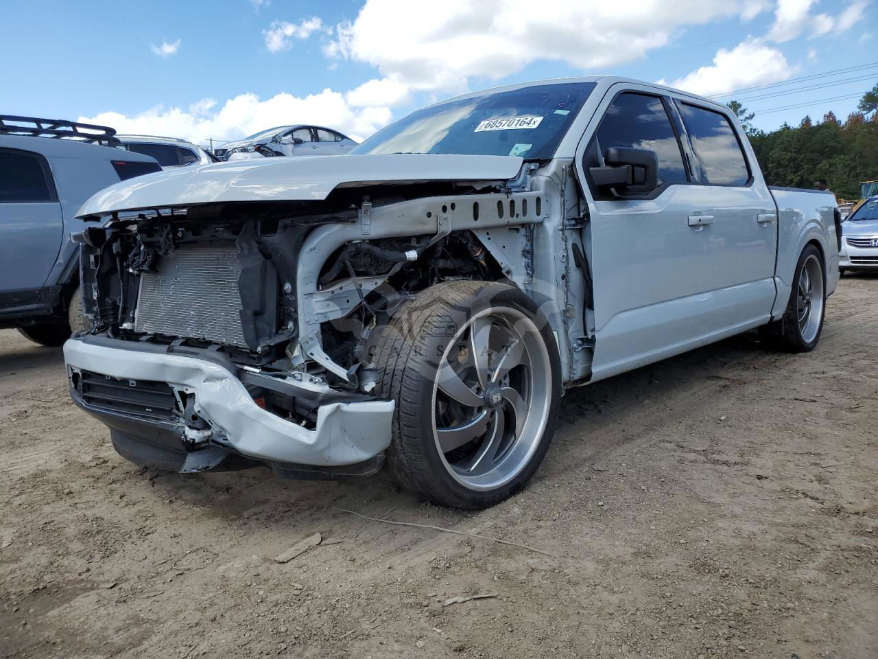 Ford F-150 SUPERCREW 5.0L  8 2023