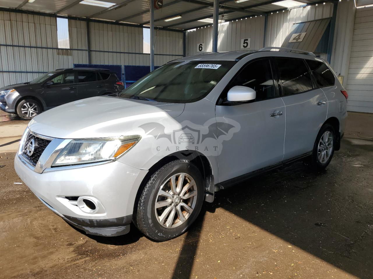 Nissan Pathfinder S 3.5L  6 2015