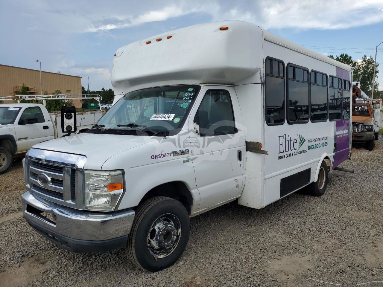 Ford Econoline E350 SUPER DUTY CUTAWAY VAN 5.4L  8 2015