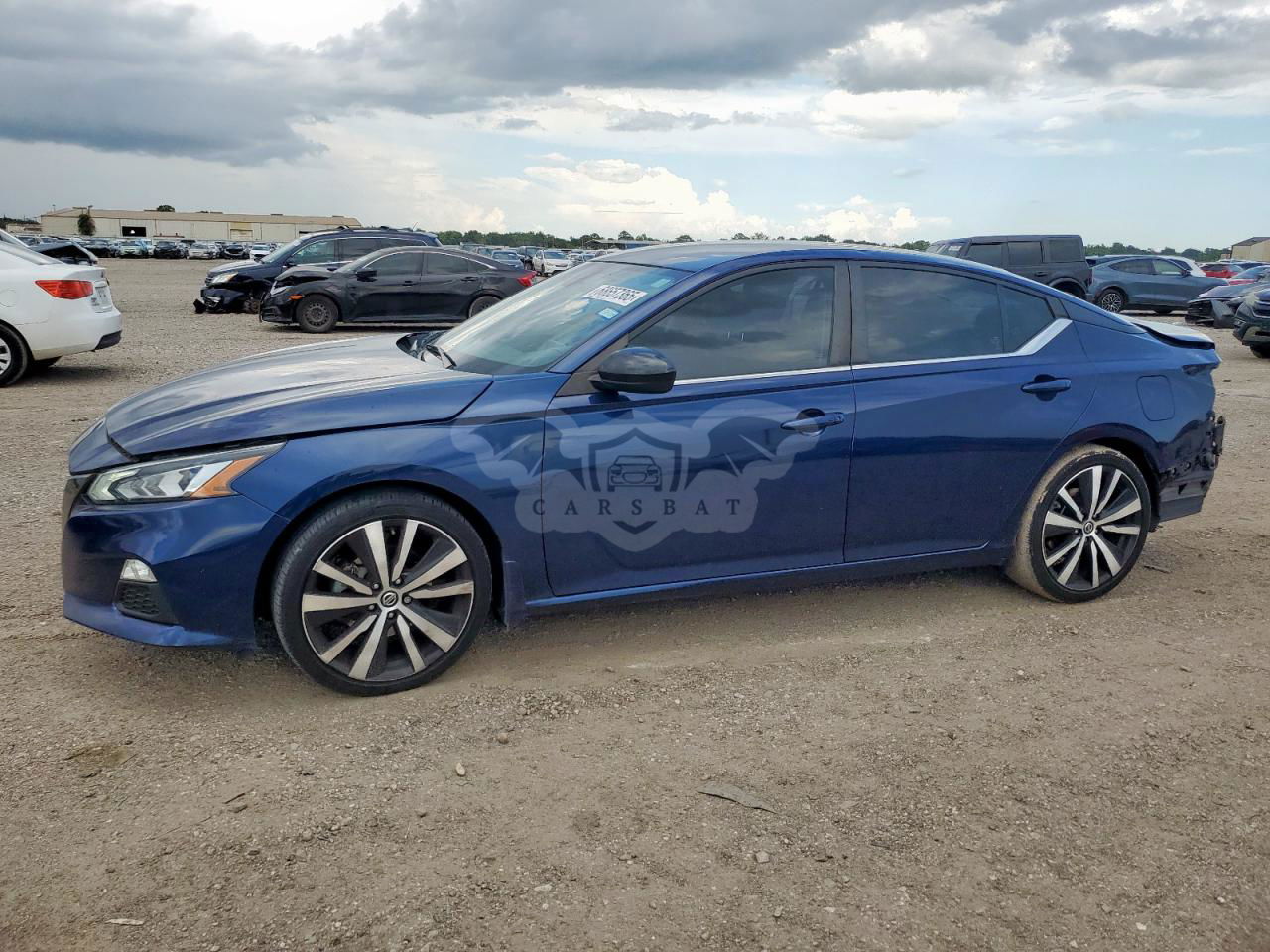 Nissan Altima SR 2.5L  4 2022