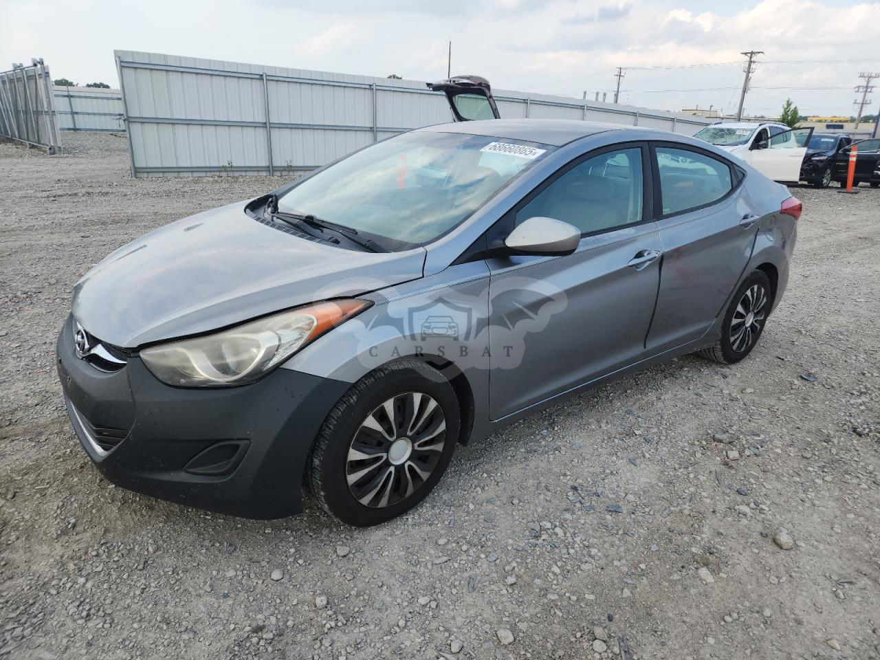 Hyundai Elantra GLS 1.8L  4 2012