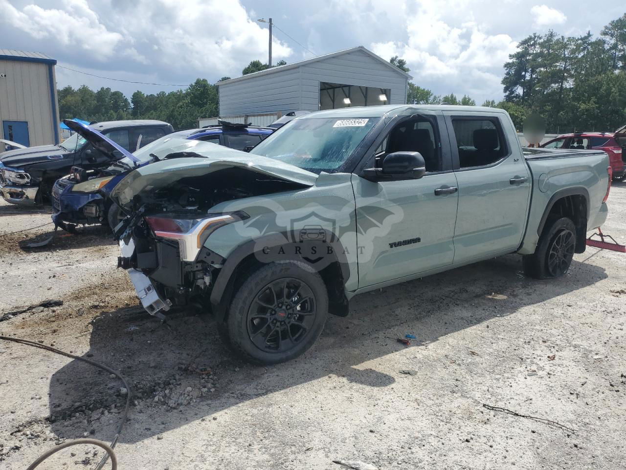 Toyota Tundra CREWMAX SR 3.4L  6 2025