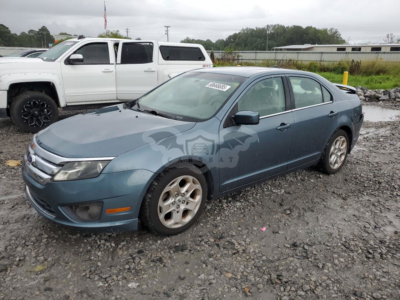 Ford Fusion SE 2.5L  4 2011