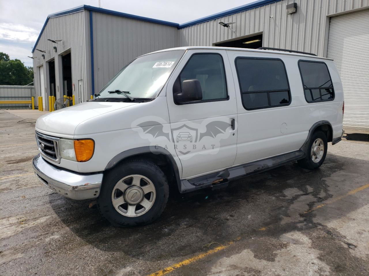 Ford Econoline E150 VAN 4.6L  8 2006