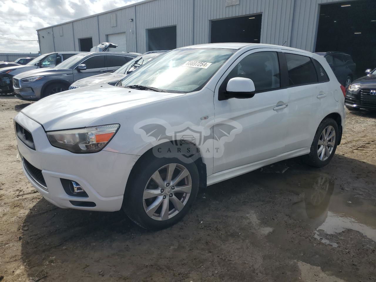 Mitsubishi Outlander 2.0L  4 2012