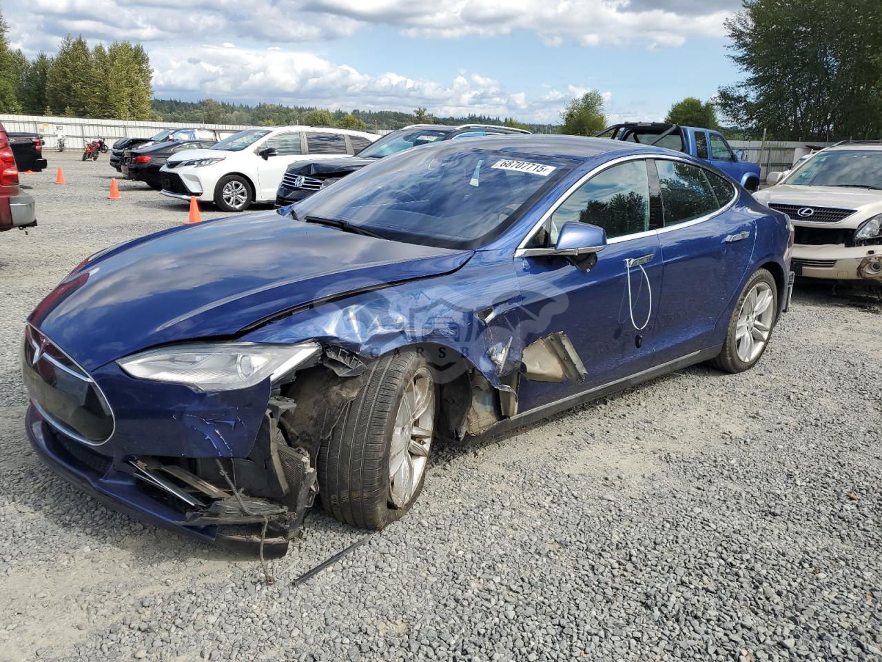 Tesla Model S 2015