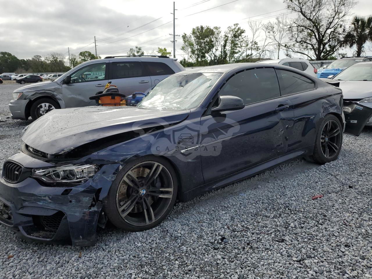 BMW M4 3.0L  6 2016
