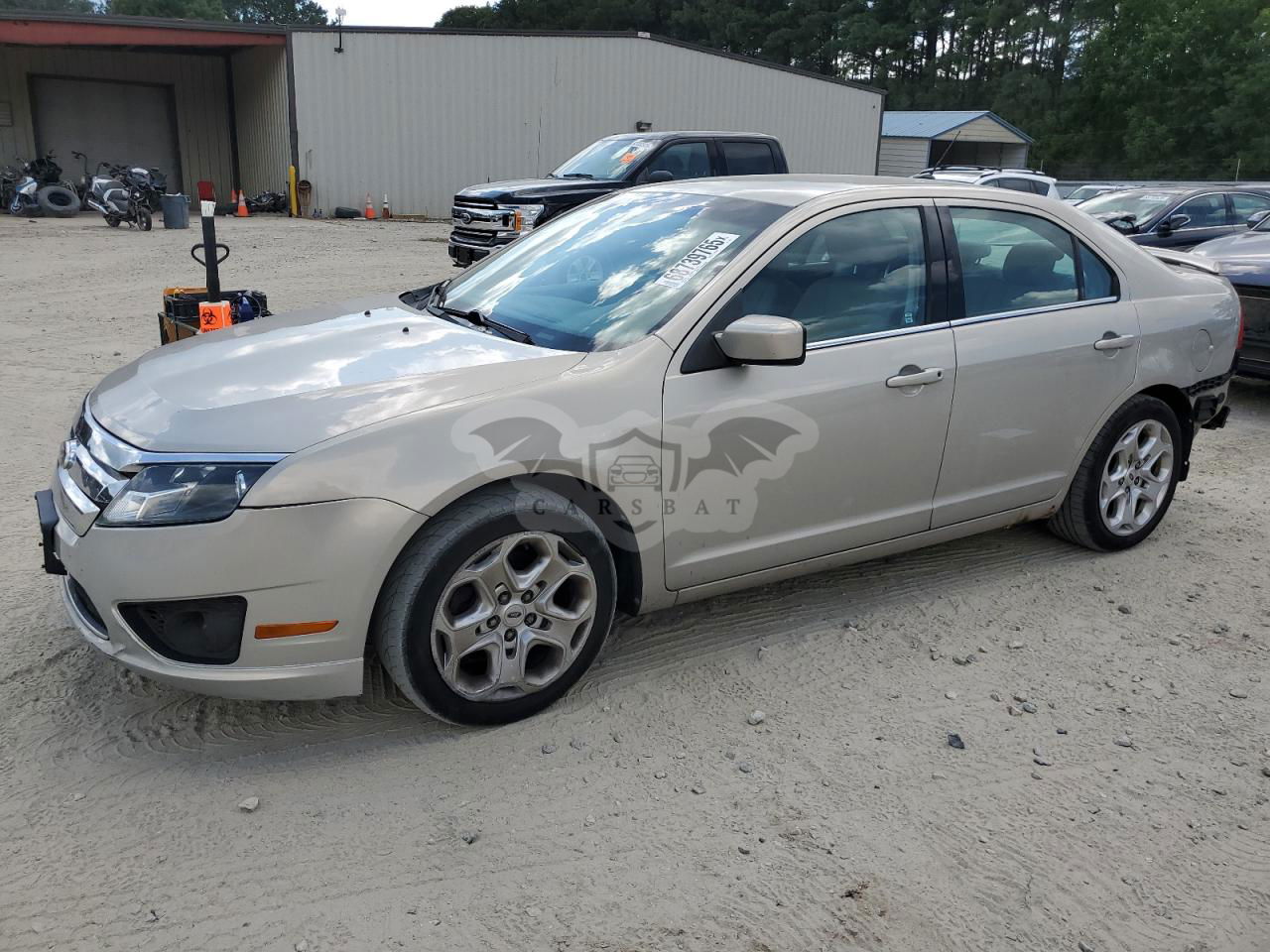 Ford Fusion SE 3.0L  6 2010