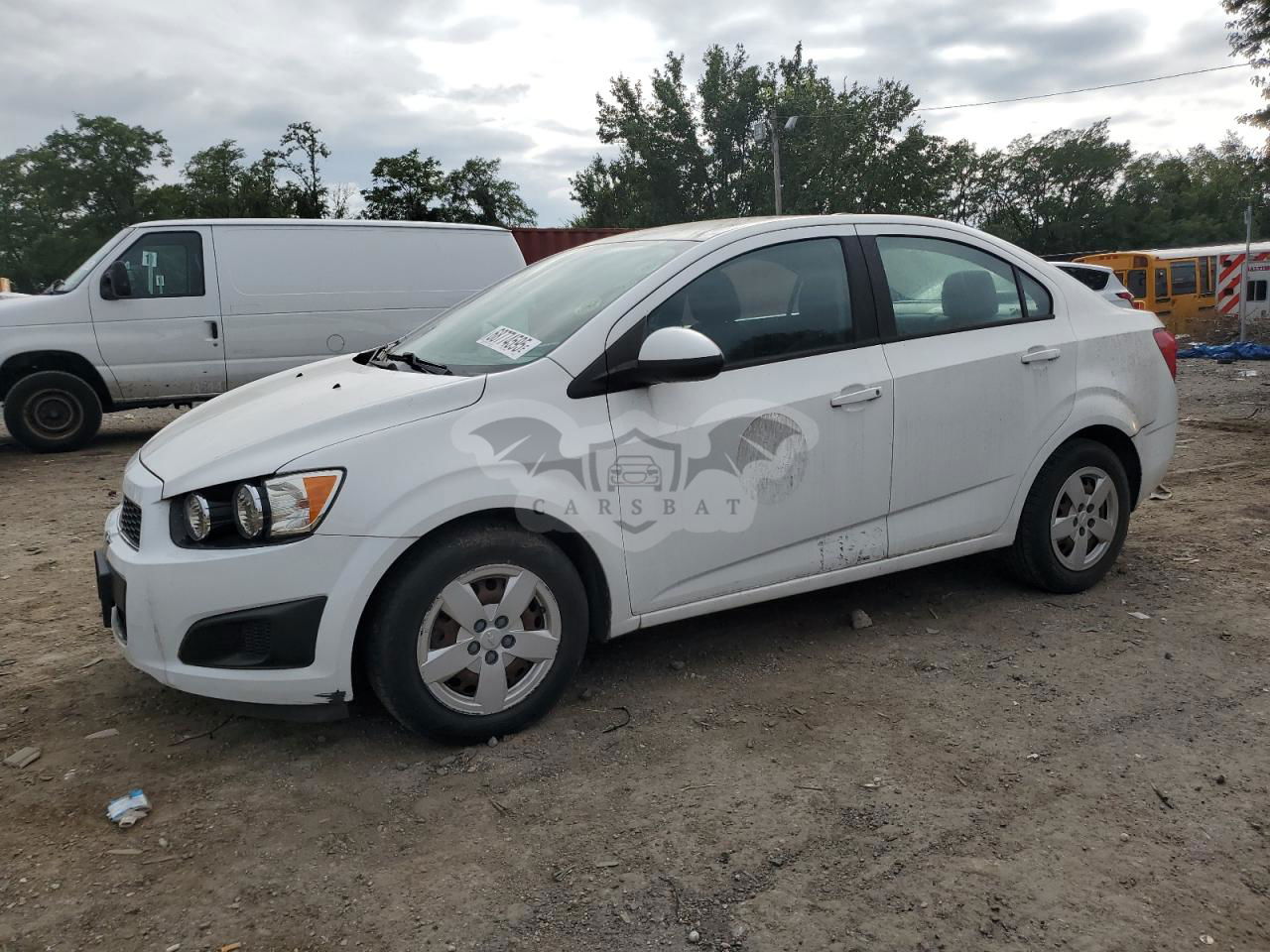 Chevrolet Aveo (Sonic) LS 1.8L  4 2015