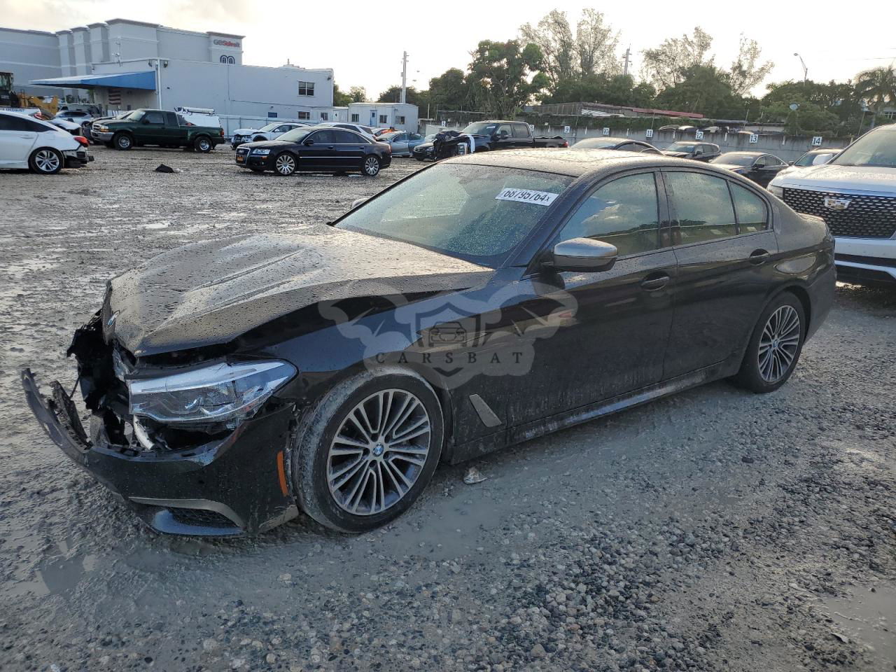 BMW M5 4.4L  8 2020