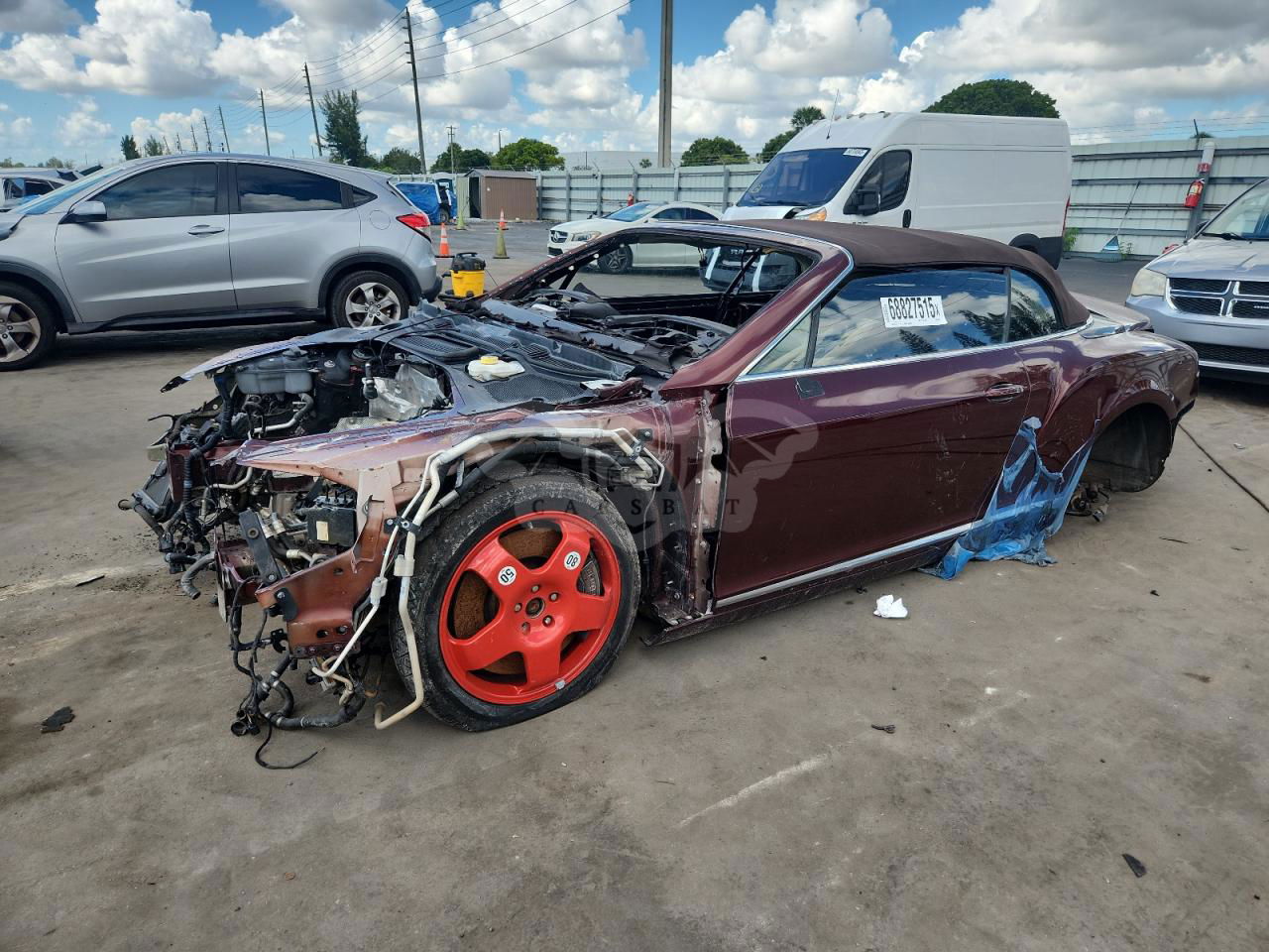 Bentley Continental GTC V8 4.0L  8 2013