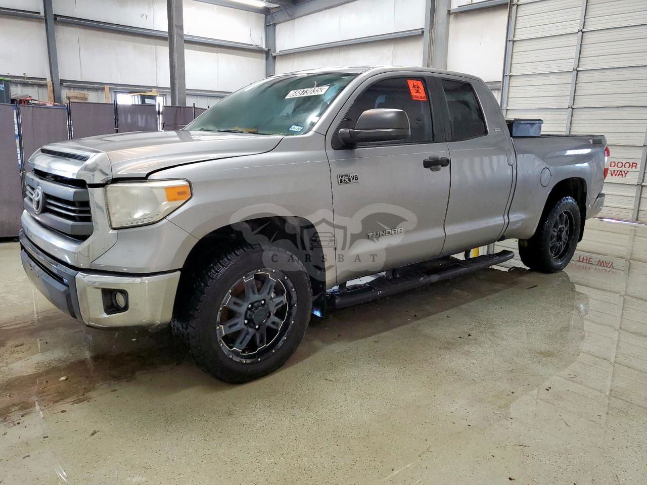 Toyota Tundra DOUBLE CAB SR 5.7L  8 2015