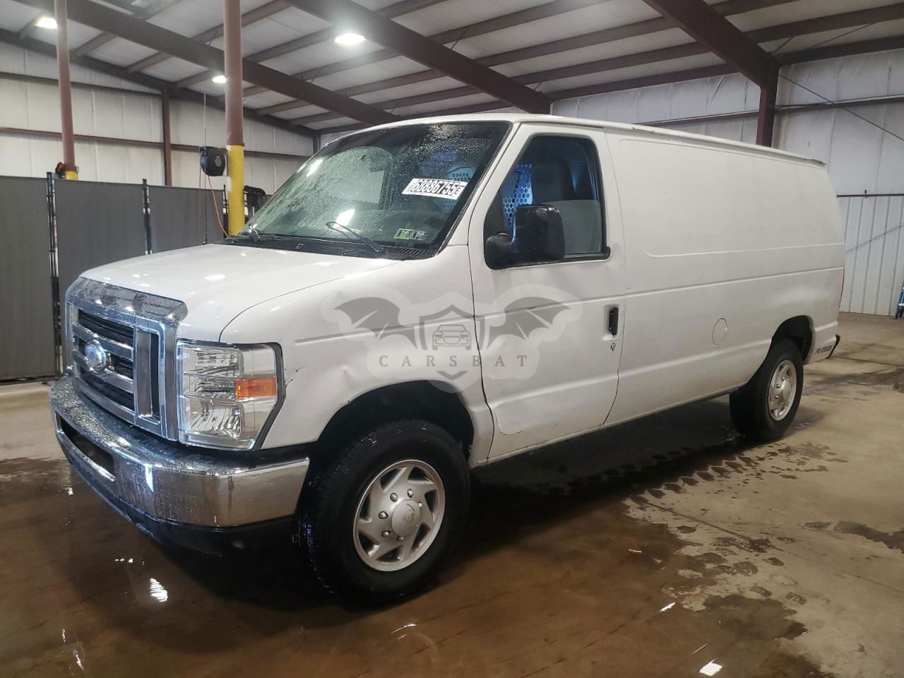 Ford Econoline E250 VAN 4.6L  8 2014